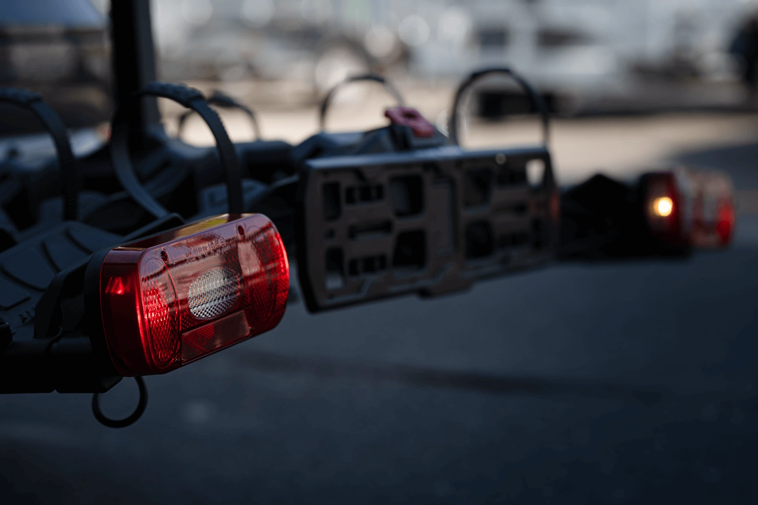 Sockets for car trailers