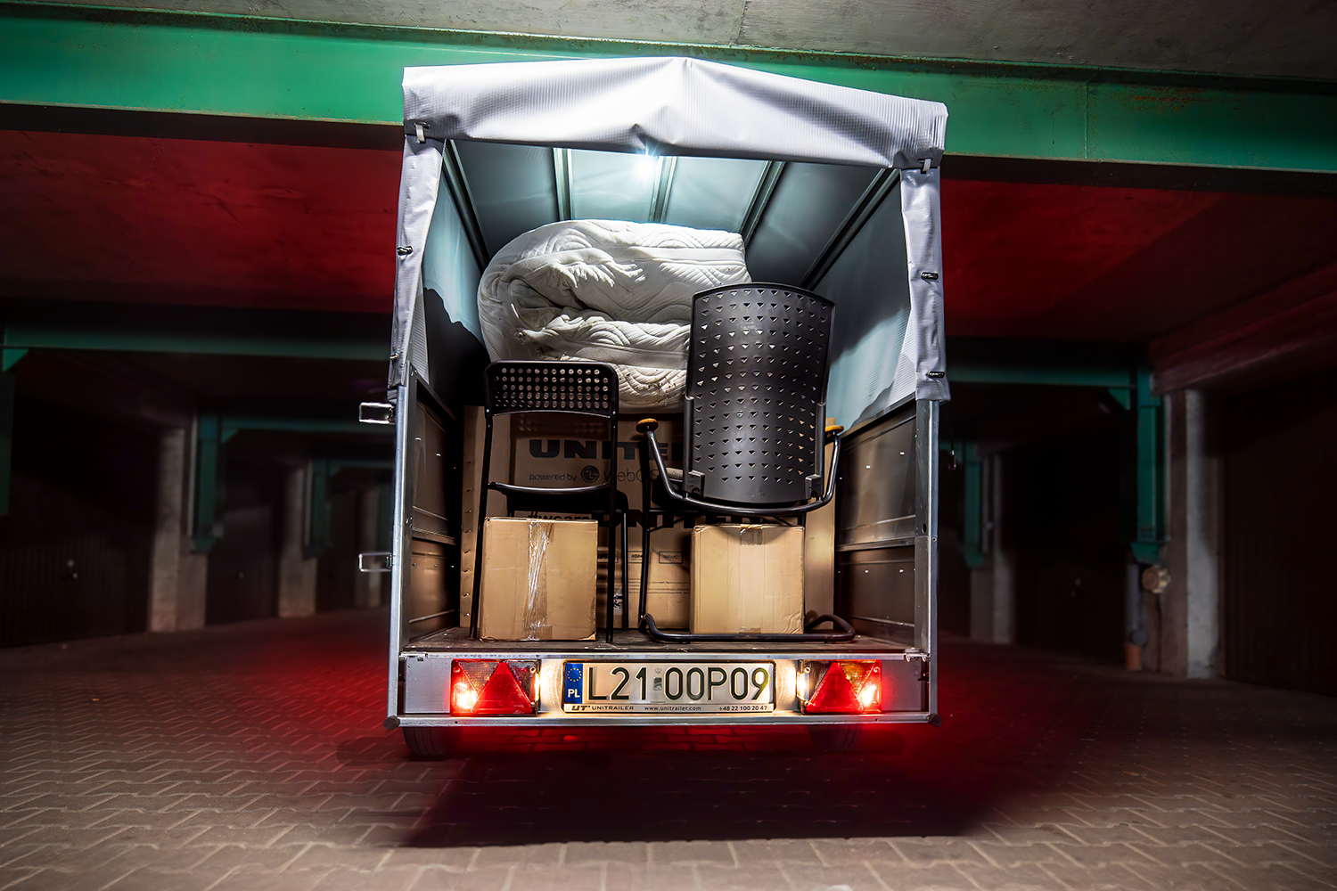 Welcher Elektrosatz für den Anhänger? Unterschiede zwischen 7- und 13-poligen Steckdosen