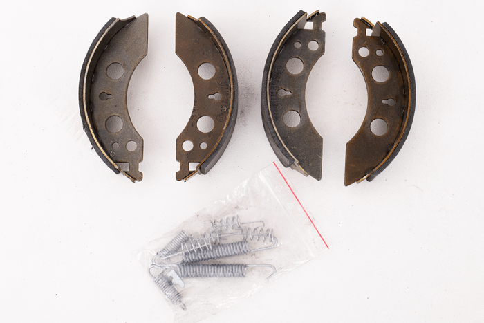 OUTLET Bremsbacken für gebremste Achsen AL-KO 200x50 SET