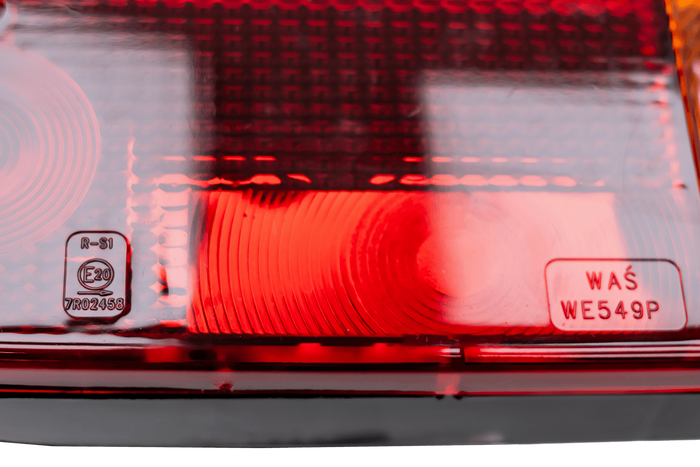 WAŚ WE549P Rückleuchte, 3 Funktionen, rechts