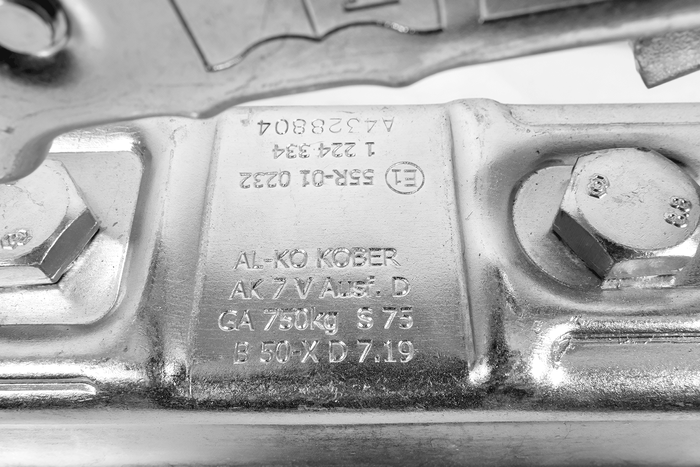 AL-KO AK7 75VR Kugelkupplung für 750-kg-Anhänger mit V-förmiger Deichsel