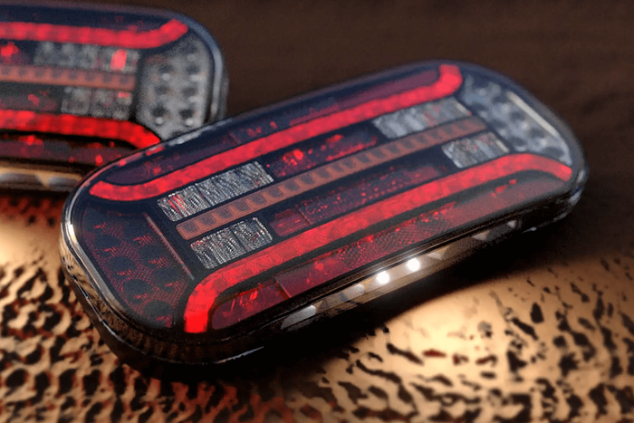 FRISTOM FT-610 LED-Rückleuchte, 6 Funktionen, links