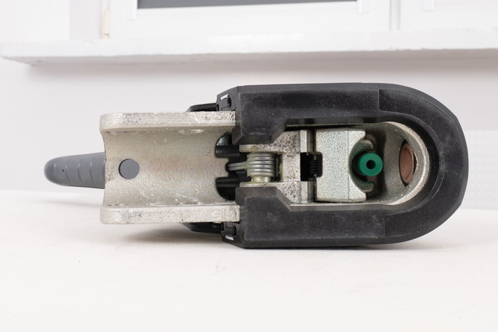 OUTLET KNOTT KS30 Kugelkupplung mit Stabilisator für 3000 kg Anhänger mit 50 mm Zugstange 85 