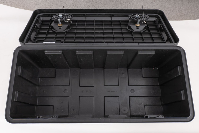 OUTLET Werkzeugkasten DAKEN 81105 NUR 750x350x300mm 48l