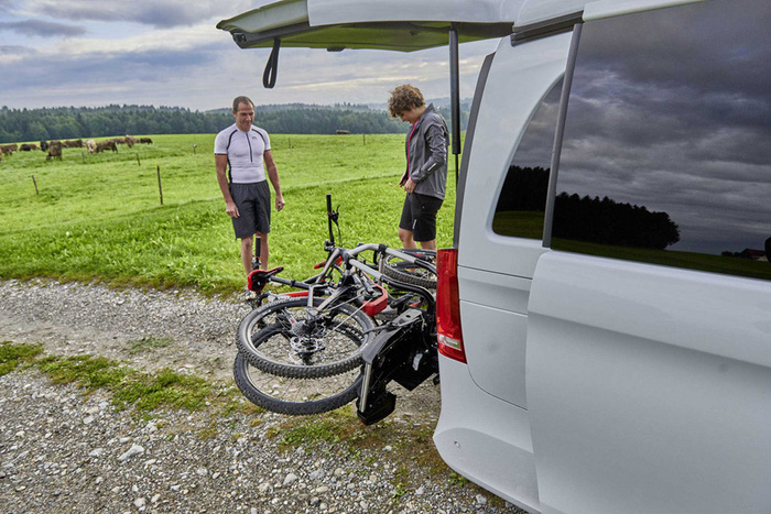 Atera Genio Pro Anhängerkupplungsplattform für 2 Fahrräder + Adapter für 3. Fahrrad