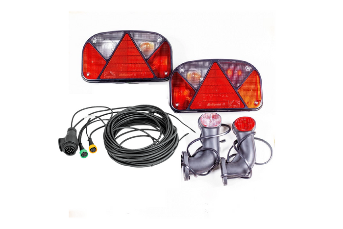 Lichtset: ASPÖCK Rückleuchten + ASPÖCK Seitenmarkierungsleuchten + MANTES 7m 13-PIN Kabelbaum