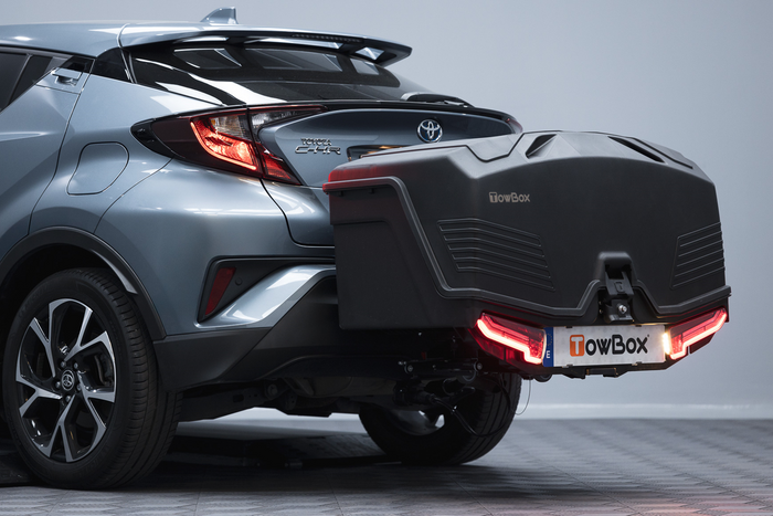 Towbox Alpha urban black - Anhängerkupplungs-Gepäckbox