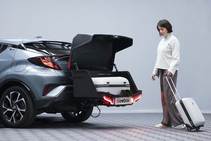 Towbox Alpha urban black - Anhängerkupplungs-Gepäckbox