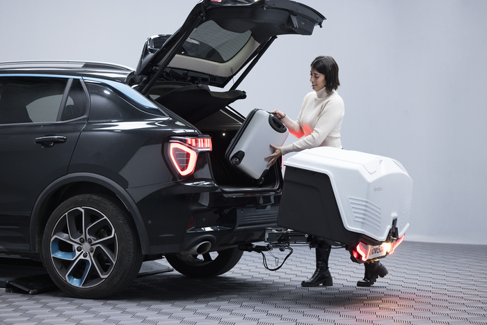 Towbox Alpha Classic Grau - Anhängerkupplungs-Gepäckbox