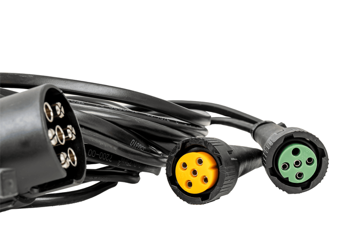 Rückeuchtenset: ASPÖCK MULTIPOINT V Rückleuchten + ASPÖCK FLEXIPOINT I Umrissleuchten + ASPÖCK 4,5m 7-PIN Kabelbaum