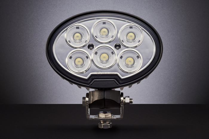 LED-Arbeitsscheinwerfer-Reflektor TT TECHNOLOGY SCHWARZ TT.13359F 6xLED 4800lm oval