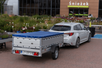 Einachsanhänger mit Aluminiumseitenwänden 264x125 Unitrailer Garden 264 KIPP ALU mit BIS-Seitenwänden, H-0-Rahmen und blauer Plane