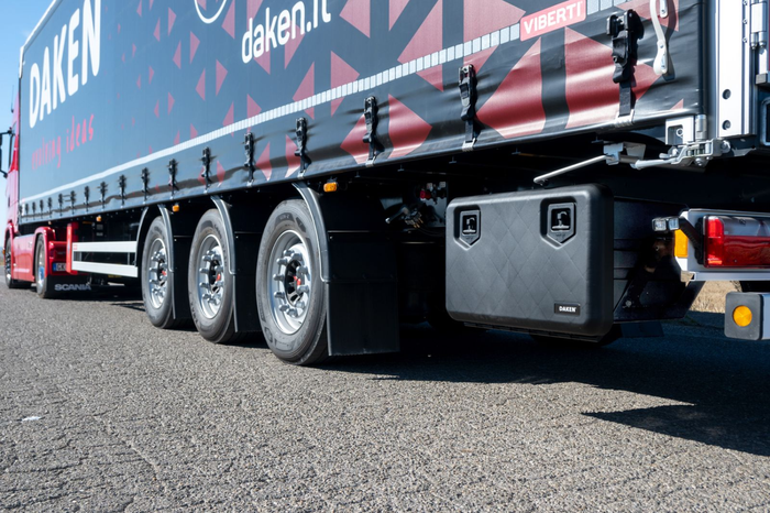 DAKEN 81204 ARKA Werkzeugkasten 655x450x470mm 74l