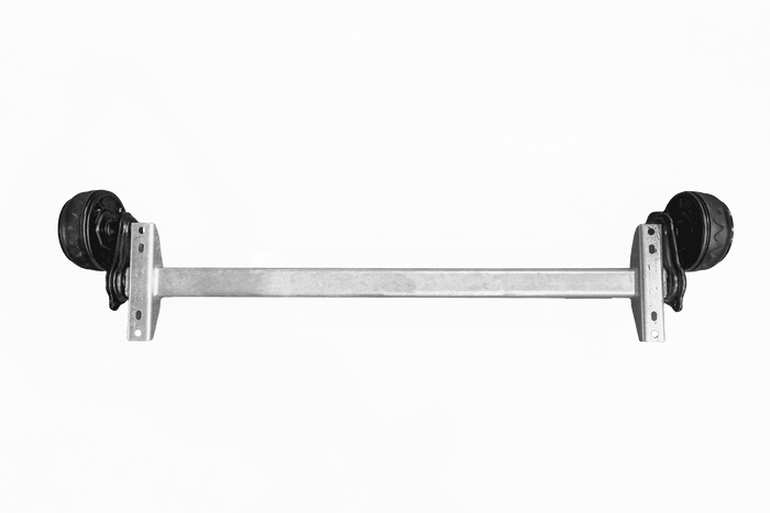 KNOTT VGB13-M gebremste Achse für Anhänger/Träger 1350 kg 1300 mm 1770 mm 5x112