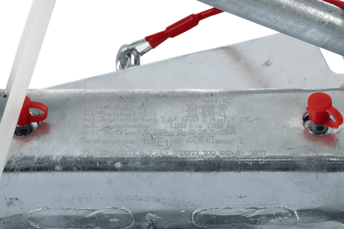 KNOTT KF17C Auflaufvorrichtung mit K20B-Kupplung für einen 1700 kg Anhänger mit V-Deichsel
