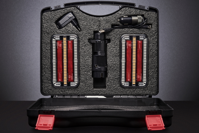 TT Technology TT.12028B-CAN LED-Rückleuchten mit 3 Funktionen, CANBUS-Magnet, links + rechts