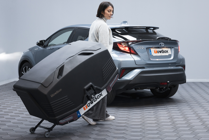 Towbox Alpha urban black - Anhängerkupplungs-Gepäckbox