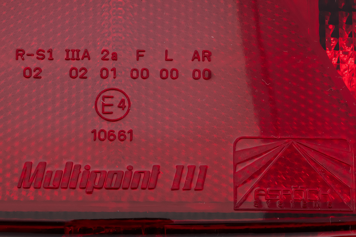 ASPÖCK Multipoint III Rückleuchte, 8 Funktionen, links