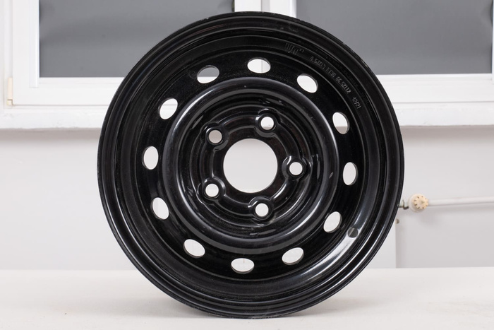 OUTLET Stahlfelge für Anhänger UNITRAILER schwarz 4.5Jx13"H2 5x112 ET:30