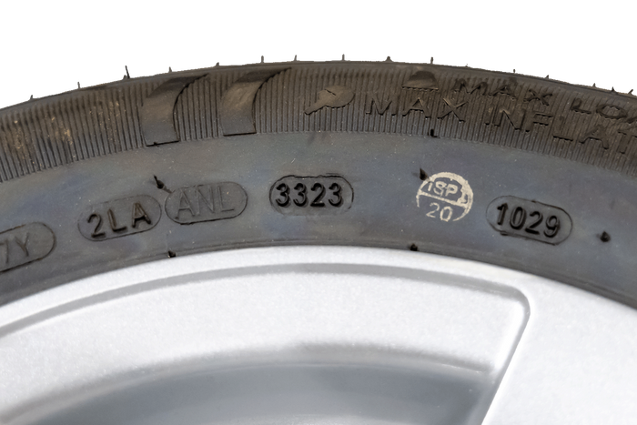 OUTLET Verstärktes Rad für Anhänger KENDA REIFEN 195/55 R10C 98/96N ALU FELGE STARCO 6Jx10"H2 5x112 ET:-4