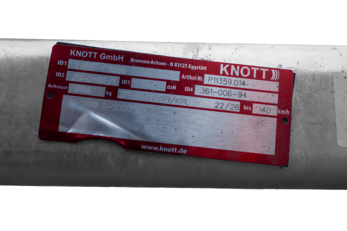KNOTT P11359.014 VGB13 gebremste Achse für Bootsanhänger 1350 kg 1500 mm 2000 mm 5x112