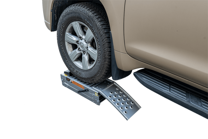 UNITRAILER ALR005 klappbare Auffahrrampe aus Stahl für Anhänger, 200 cm, 250 kg