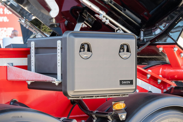 DAKEN 81108 JUST Werkzeugkasten 826x500x470mm 127l