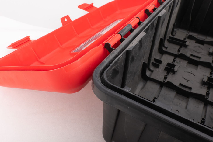 Feuerlöscherkasten 6/9 kg DAKEN 82130 REGON 715x335x240 mm rot