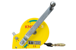 KNOTT Gurtwinde für Anhänger 450 kg / 7-m langes Gurtband