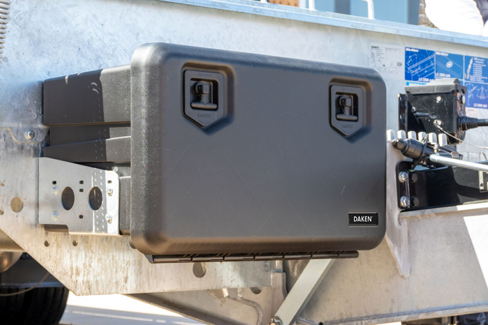 DAKEN 81204 ARKA Werkzeugkasten 655x450x470mm 74l