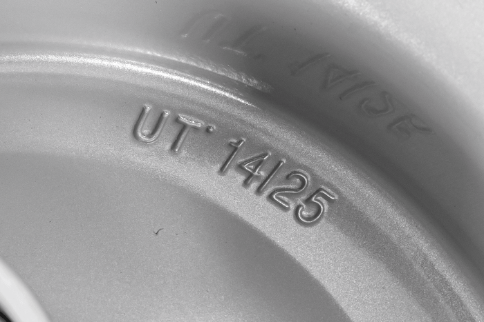 UNITRAILER Stahlfelge 5,5" x 8" H2 3 x 128 mit Lagern 6205-2RS