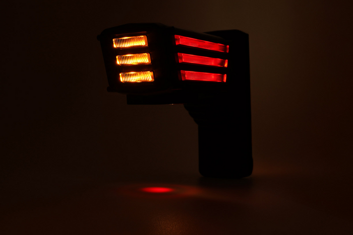 WAŚ 2550L W297.3.1 SPOT LED linke Positionsleuchte an kurzem Arm