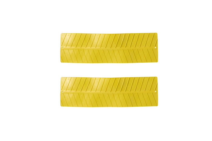 Set aus zwei ProPlus Grip System Anti-Rutsch-Radmatten 740x225mm