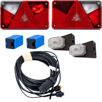 Lichtset: ASPÖCK MULTIPOINT V Rücklichter + ASPÖCK FLEXIPOINT I Seitenlichter + MANTES 7m 7-PIN Kabelbaum