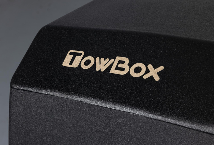 Towbox V3 schwarz LED Edition - Anhängerkupplungs-Gepäckträgerbox