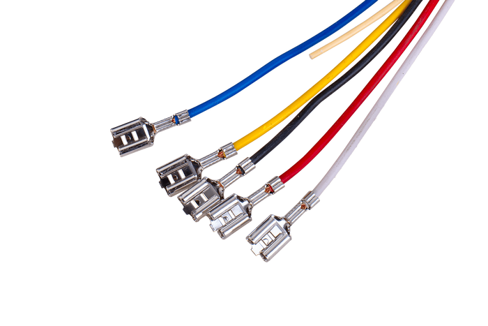 MANTES Elektroinstallation Anhängerkabelbaum 4m 7PIN Stecker 6.3 Anschlüsse