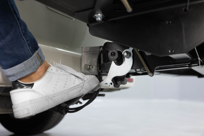 Towbox V3 Camper schwarz - Kastenträger für Anhängerkupplung