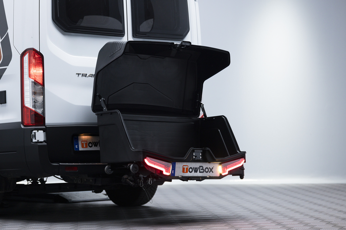 Towbox Camper Alpha schwarze LED (lang) - Anhängerkupplungs-Gepäckbox