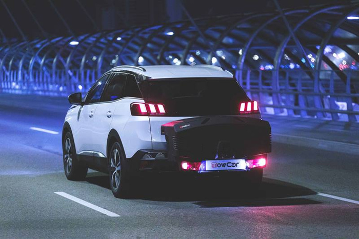 Towbox EVO urban black - Anhängerkupplungs-Gepäckträgerbox