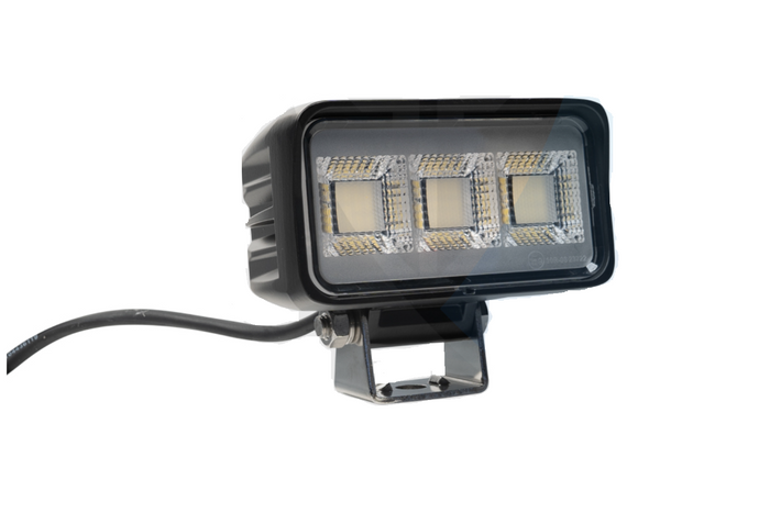LED-Arbeitsscheinwerferreflektor TT TECHNOLOGY TT.13460 60xLED 4120lm rechteckig