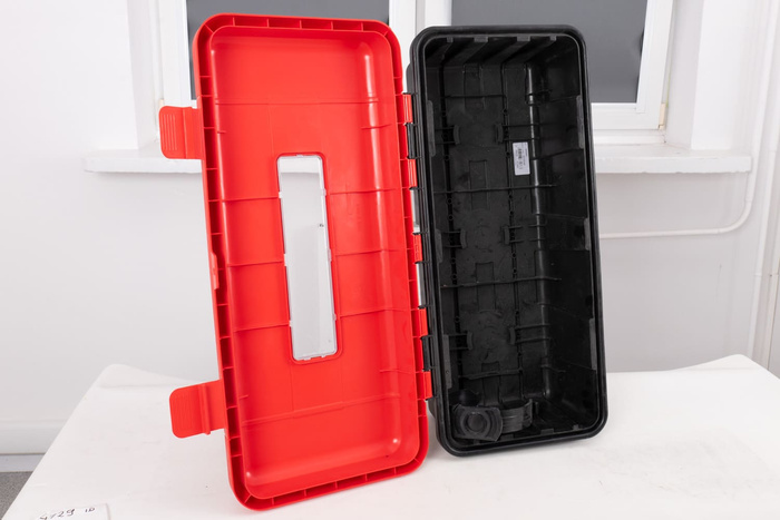 Feuerlöscherkasten 6/9 kg DAKEN 82130 REGON 715x335x240 mm rot