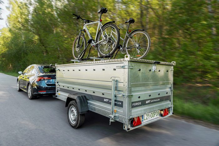 Einachsanhänger 264x125 UNITRAILER FORCE 264 KIPP mit BIS-Seitenwänden und Aluminiumabdeckung