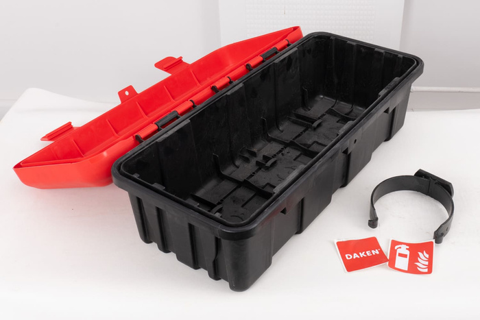 Feuerlöscherkasten 6/9 kg DAKEN 82130 REGON 715x335x240 mm rot