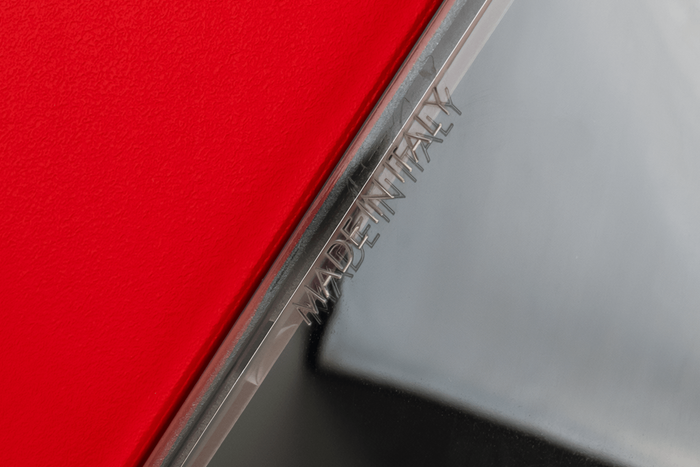 Feuerlöscherkasten 6kg DAKEN 82020 ADAMANT 671x310x247mm rot